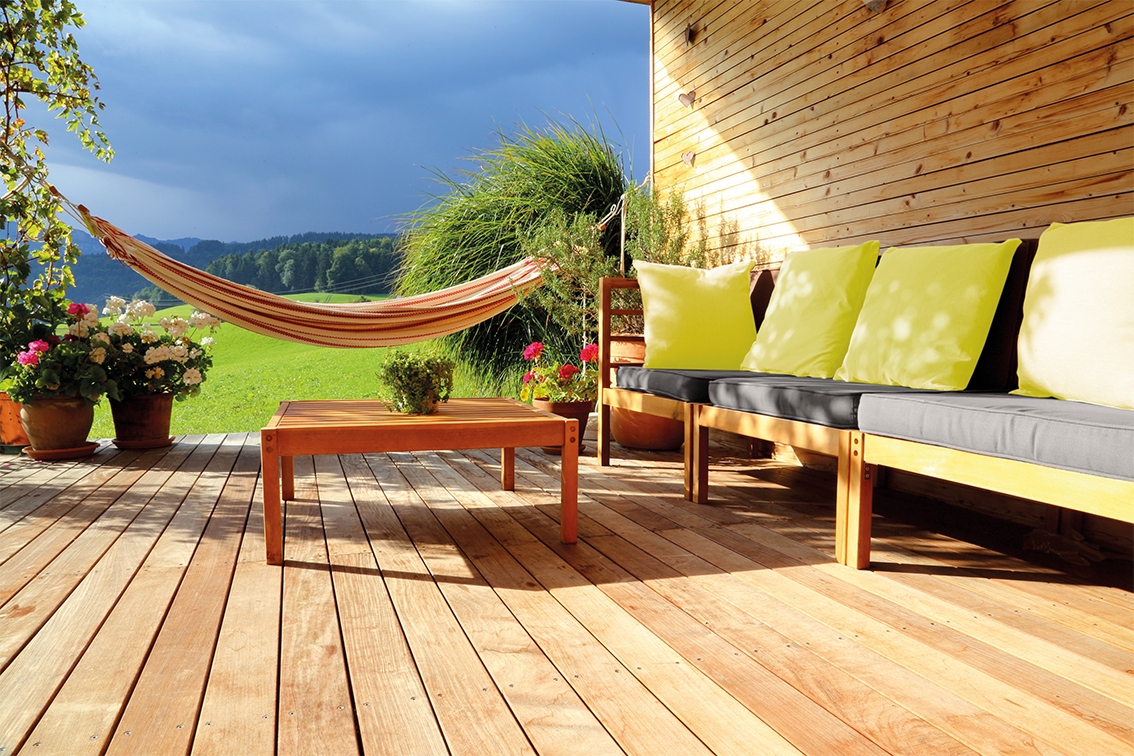 Terrasse und Garten